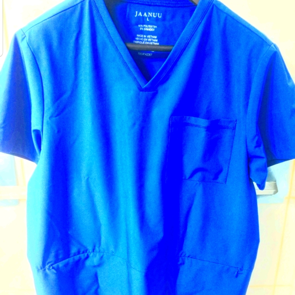 Jaanuu Scrubs